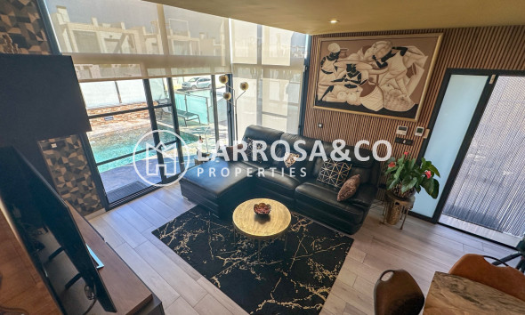 Resale - Detached House/Villa - Cabo Roig - Costa blanca