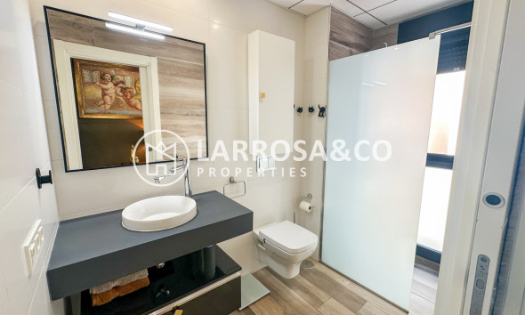 Resale - Detached House/Villa - Cabo Roig - Costa blanca