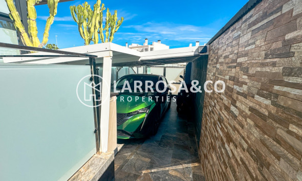 Resale - Detached House/Villa - Cabo Roig - Costa blanca