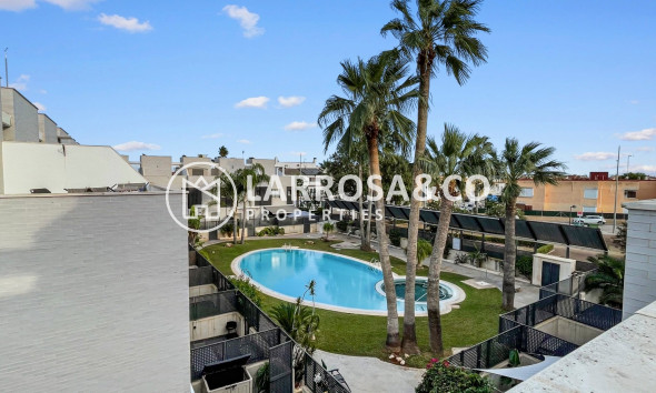 Resale - Semi-detached house - Pilar de la Horadada - Costa Blanca