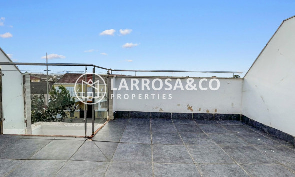 Resale - Semi-detached house - Pilar de la Horadada - Costa Blanca