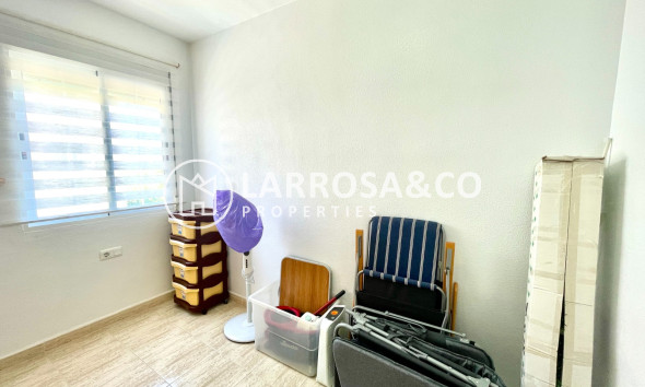 Resale - Apartment - La Siesta - Costa Blanca