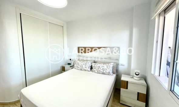 Resale - Apartment - La Siesta - Costa Blanca