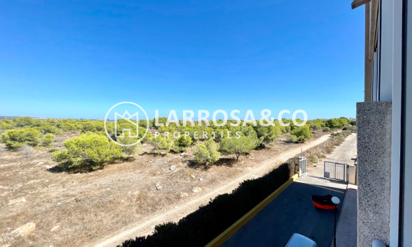 Resale - Apartment - La Siesta - Costa Blanca