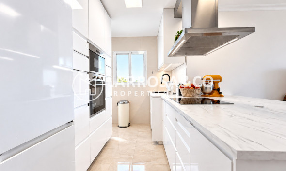 Resale - Apartment - Alicante - Costa Blanca