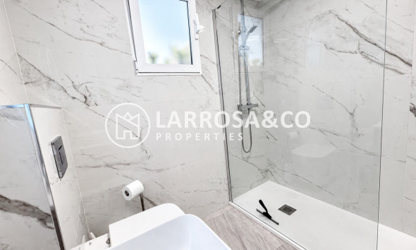 Resale - Apartment - Alicante - Costa Blanca