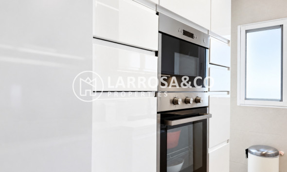 Resale - Apartment - Alicante - Costa Blanca