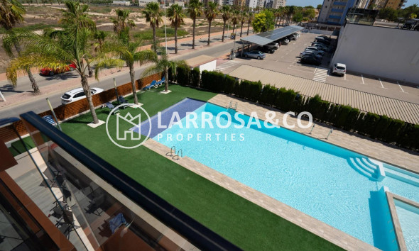 Resale - Apartment - Guardamar del Segura - puerto deportivo