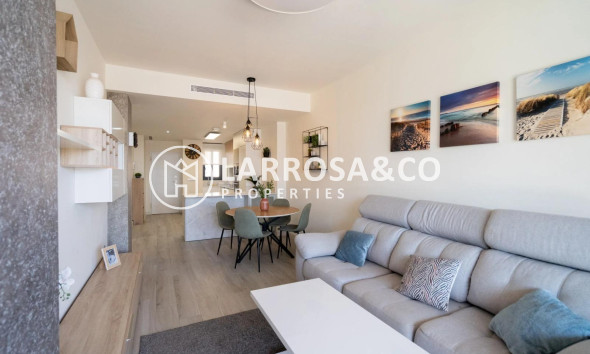 Resale - Apartment - Guardamar del Segura - puerto deportivo