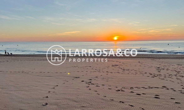 Resale - Bungalow - Guardamar del Segura - Benamor