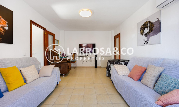 Herverkoop - Apartment - Torrevieja - Playa del Acequión