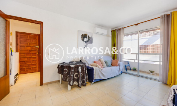 Herverkoop - Apartment - Torrevieja - Playa del Acequión
