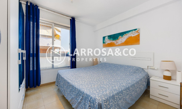 Herverkoop - Apartment - Torrevieja - Playa del Acequión