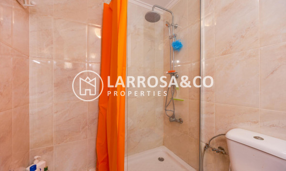 Herverkoop - Apartment - Torrevieja - Playa del Acequión