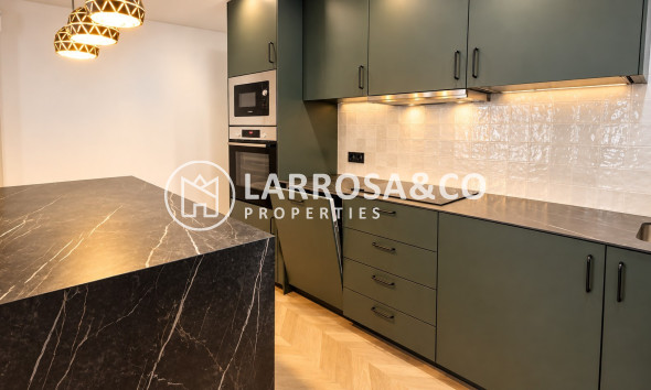 Вторичный рынок - Apartment / Duplex - Торревьеха - torrevieja