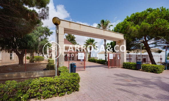 A Vendre - Bungalow - Torrevieja - Playa del Acequión