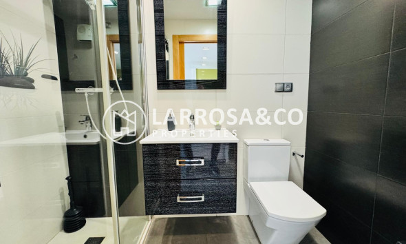 Resale - Bungalow - Guardamar del Segura - Playa Moncayo
