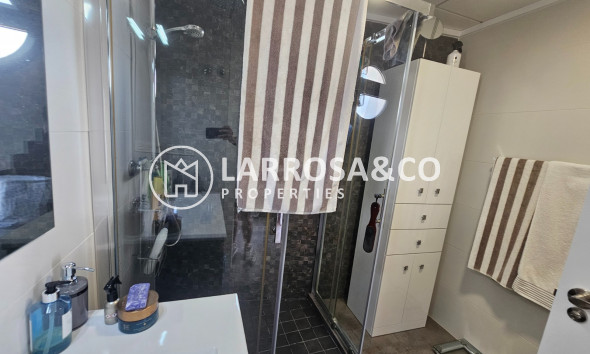 Resale - Semi-detached house - Torrevieja - Los Frutales