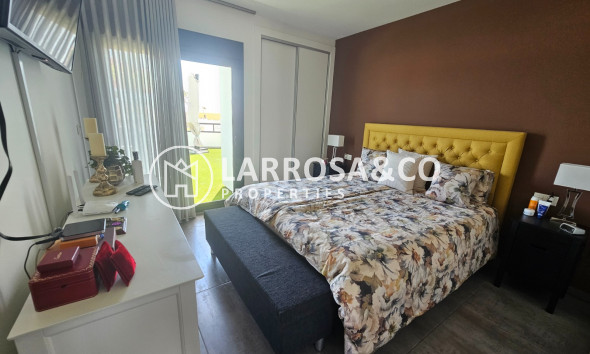 Resale - Semi-detached house - Torrevieja - Los Frutales