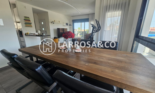 Resale - Semi-detached house - Torrevieja - Los Frutales