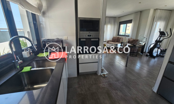 Resale - Semi-detached house - Torrevieja - Los Frutales