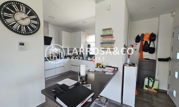 Resale - Semi-detached house - Torrevieja - Los Frutales