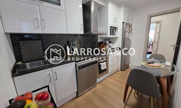 Resale - Apartment - Guardamar del Segura - MERCADONA