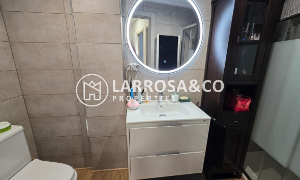 Resale - Apartment - Guardamar del Segura - MERCADONA