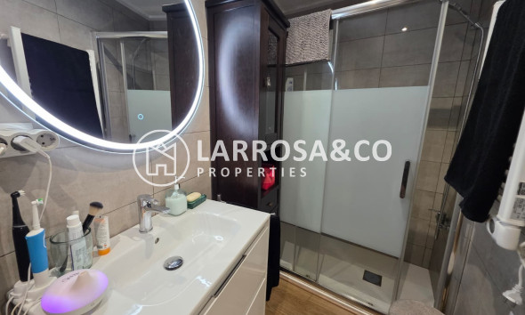 Resale - Apartment - Guardamar del Segura - MERCADONA