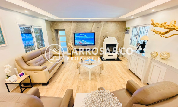 Resale - Detached House/Villa - Daya Vieja - Costa Blanca