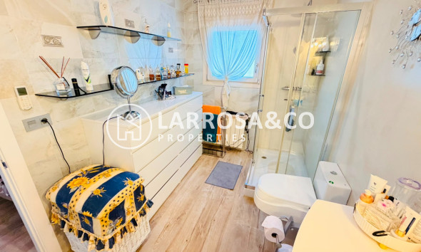 Resale - Detached House/Villa - Daya Vieja - Costa Blanca