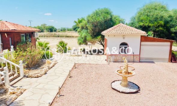 Resale - Detached House/Villa - Daya Vieja - Costa Blanca