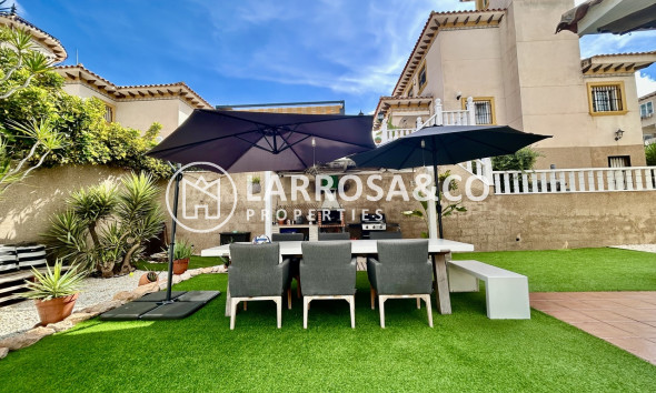 Resale - Detached House/Villa - Villamartin - Costa Blanca
