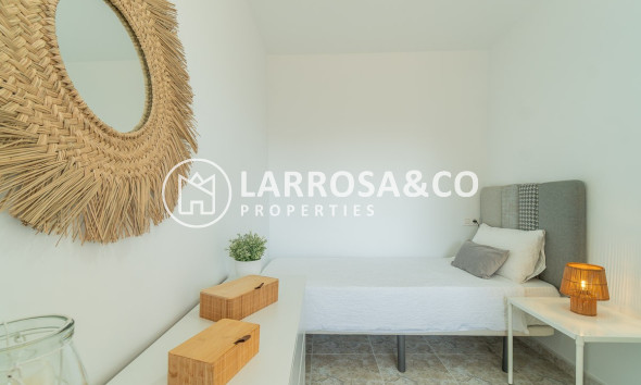 Reventa - Apartamento - La Mata - Costa Blanca