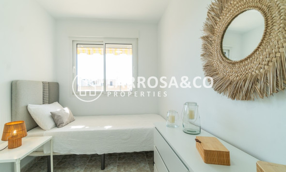Reventa - Apartamento - La Mata - Costa Blanca