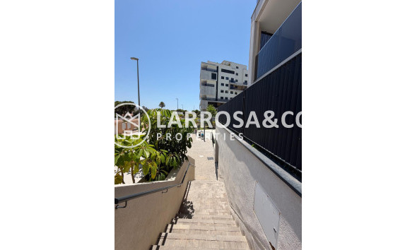 Вторичный рынок - Квартира - Dehesa de Campoamor - Costa Blanca