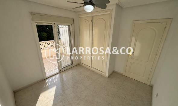 Herverkoop - Semi-detached house - Urbanización Monteazul
