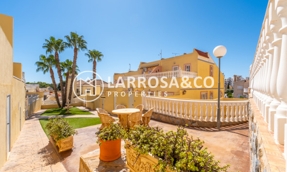 Вторичный рынок - Таунхаус - Villamartin - Costa Blanca