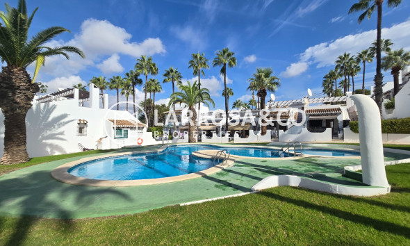 Вторичный рынок - Таунхаус - Villamartin - Costa Blanca
