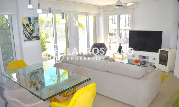 Resale - Detached House/Villa - Vistabella Golf Entre Naranjos - Inland