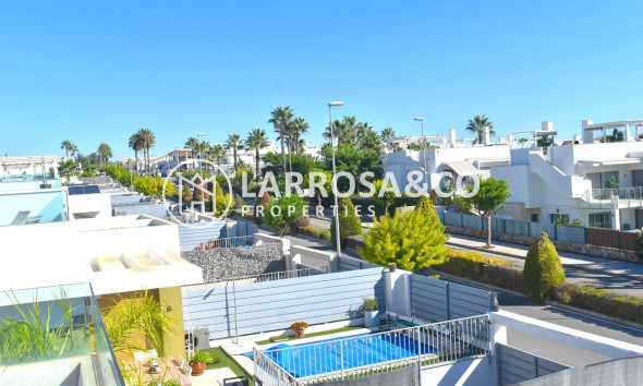Resale - Detached House/Villa - Vistabella Golf Entre Naranjos - Inland