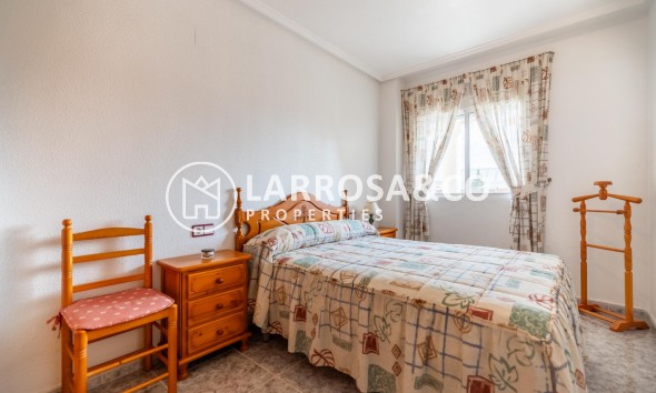 Resale - Apartment / Duplex - Torrevieja - Cala del palangre